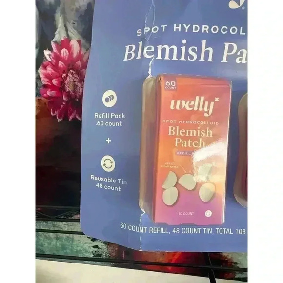 WELLY Spot Hydrocolloid Blemish Patches Refill 60 + Reusable Tin 48 - Picture 2 of 4